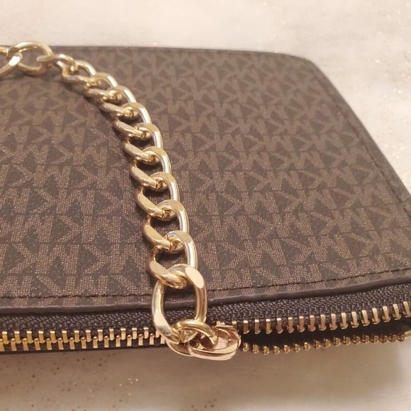 Michael Kors Fanny Pack Belt Bag with Chain Closure - Picture 5 of 5